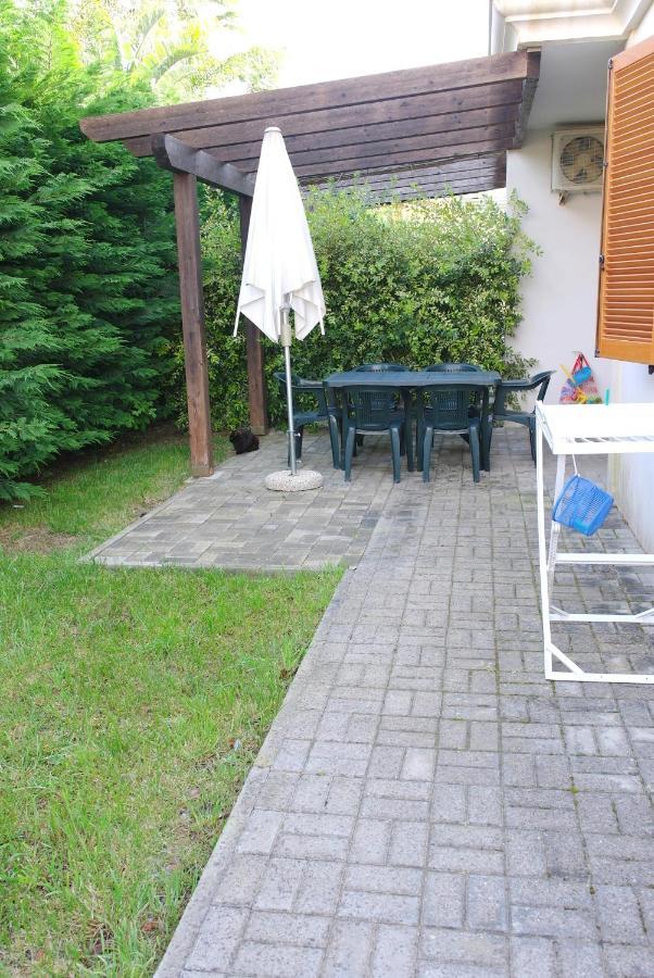 Appartamenti Ginevra Santa Maria al Bagno Esterno foto